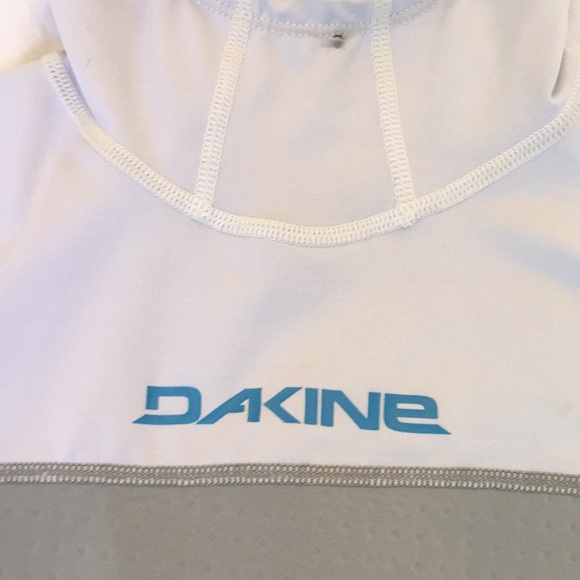 Dakine rash guard - Picture 2 of 8